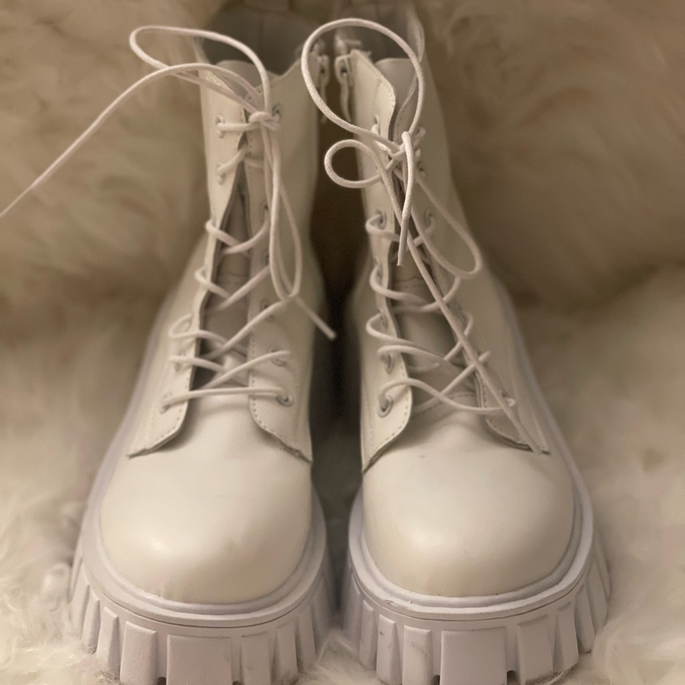 ✂️SHEIN Zip lace front combat boots